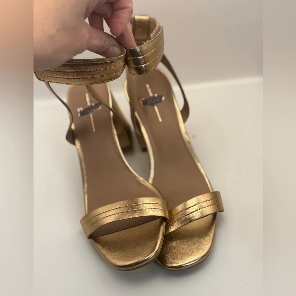 Linea Paolo Size 7 Eden Block Heel Ankle Wrap Sandals Rose Quartz Metallic Nappa
